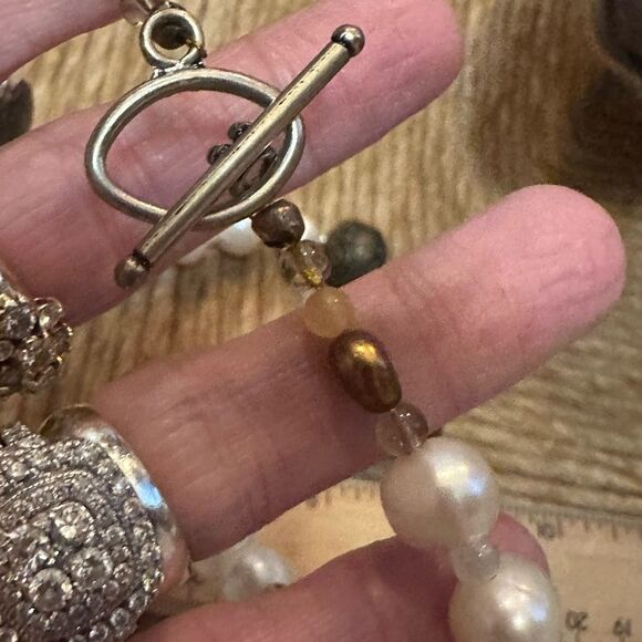 Rare one of a Kind Genuine freshwater Pearl and Bronze Beaded Necklace 18” - Picture 6 of 6